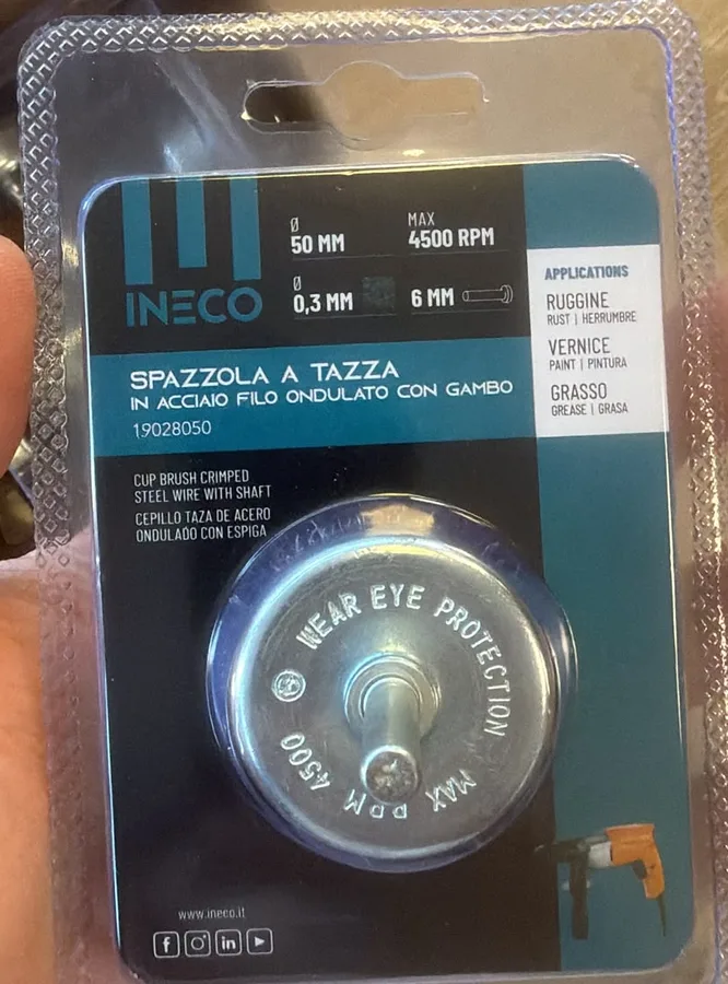 SPAZZOLA TAZZA CON GAMBO ACC. ONDUL. MM.50